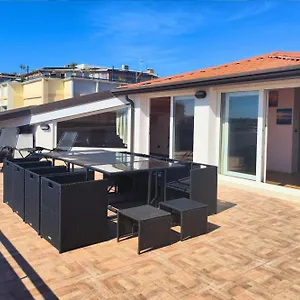 https://rotolo-suite-601.catania-hotels.net
